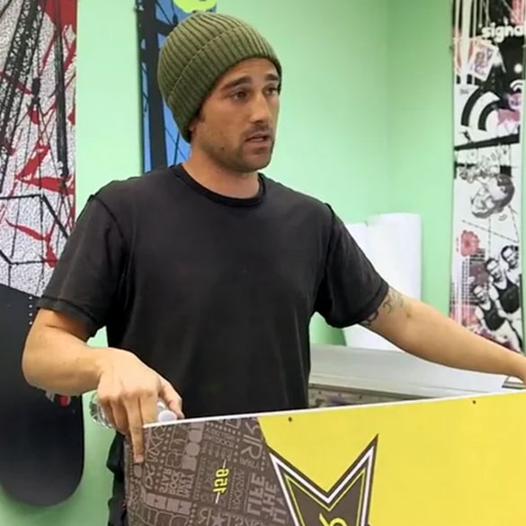 Signal Snowboards Teams Up with Graphic Design Students