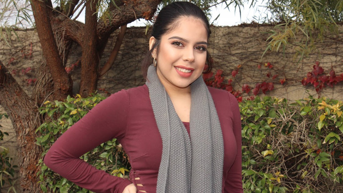 Student Carolina Recendez De Luna Inspired By Immigrant Parents To Achieve